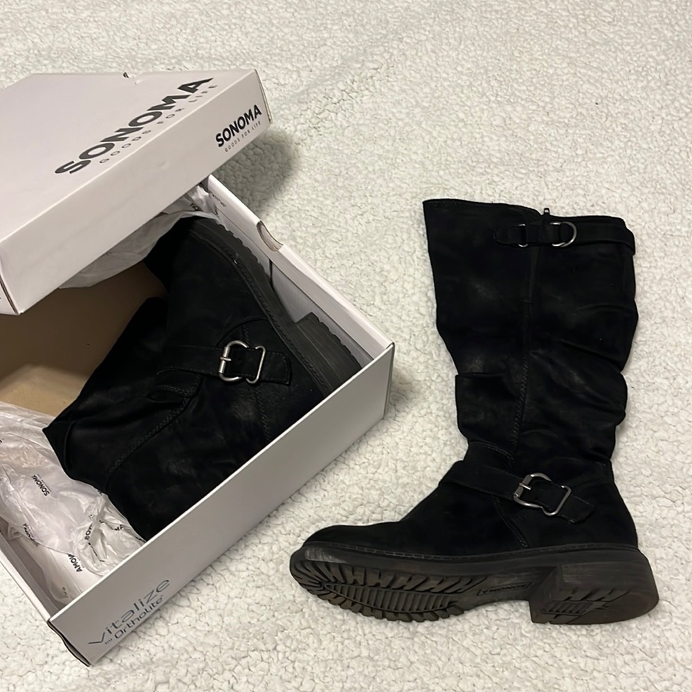 Black boots, only wore a couple of times